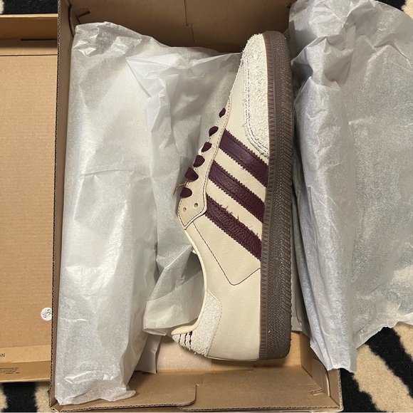NWT Adidas Samba OG W Cloud White Maroon Size Women's 9 - Picture 8 of 16